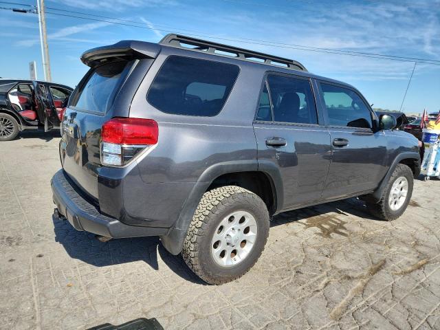 JTEBU5JR9D5121881 - 2013 TOYOTA 4RUNNER SR5 GRAY photo 3