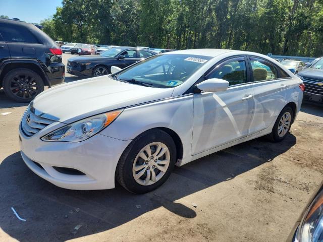 2012 HYUNDAI SONATA GLS, 