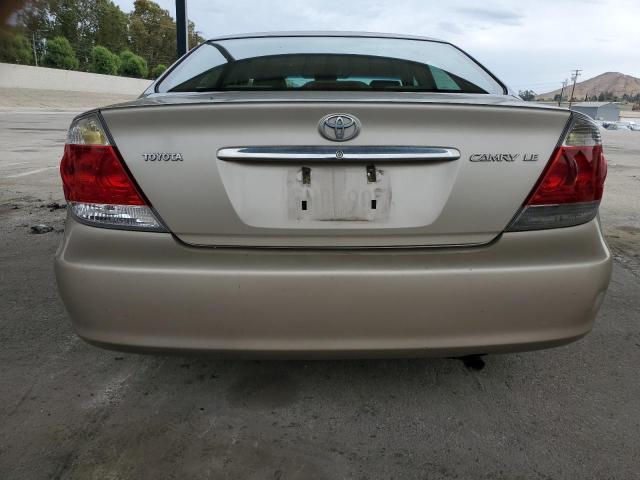 4T1BE32K55U546282 - 2005 TOYOTA CAMRY LE 金色 照片 6