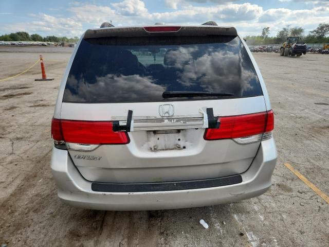 5FNRL387X8B005253 - 2008 HONDA ODYSSEY EXL SILVER photo 6