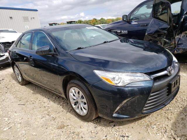 4T1BF1FK0HU661131 - 2017 TOYOTA CAMRY LE BLUE photo 4