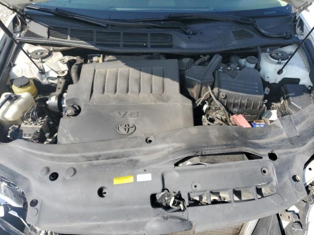 4T1BK3DB3CU470354 - 2012 TOYOTA AVALON BASE WHITE photo 11