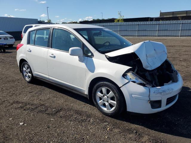 3N1BC13E68L451254 - 2008 NISSAN VERSA S თეთრი ფოტო 4