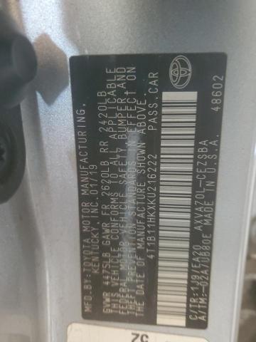 4T1B11HKXKU216222 - 2019 TOYOTA CAMRY L 银色 照片 12