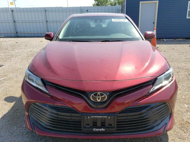 4T1B11HK6JU588042 - 2018 TOYOTA CAMRY L BURGUNDY photo 5