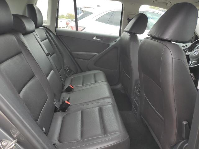 WVGAV7AX3GW588814 - 2016 VOLKSWAGEN TIGUAN S ნაცრისფერი ფოტო 11