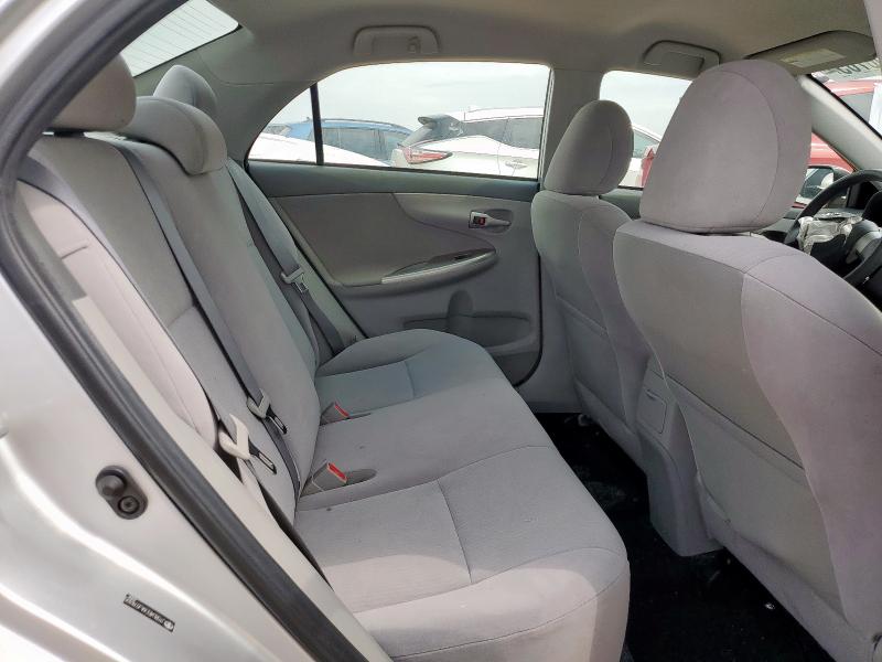 JTDBU4EE8AJ078305 - 2010 TOYOTA COROLLA BASE SILVER photo 10