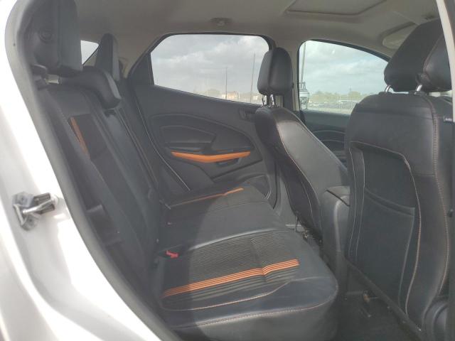MAJ6P1CL4JC218174 - 2018 FORD ECOSPORT SES أبيض صورة 11