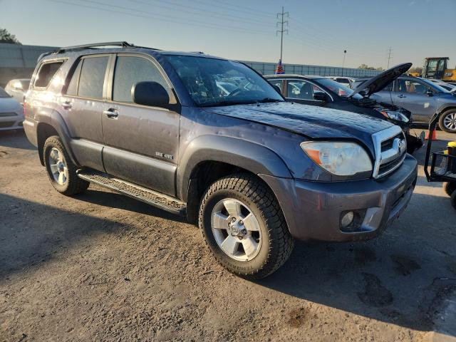 JTEBU14R178078936 - 2007 TOYOTA 4RUNNER SR5 GRAY photo 4