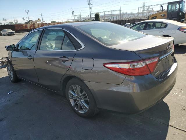 4T1BF1FK1GU182909 - 2016 TOYOTA CAMRY LE Մոխրագույն լուսանկար 2