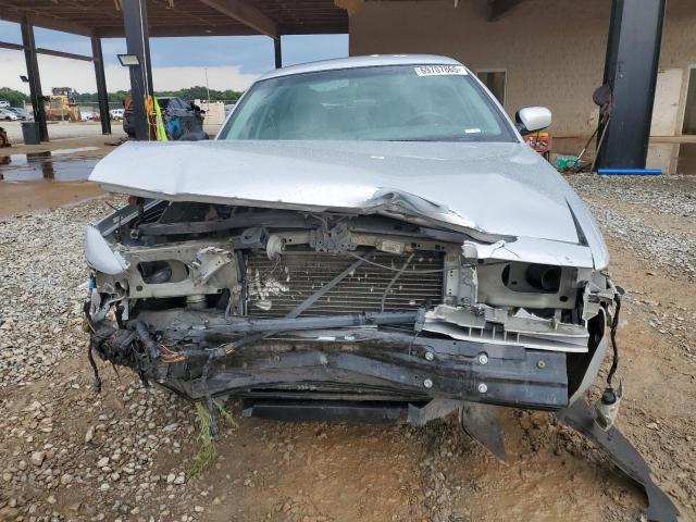 2MEFM74W83X639866 - 2003 MERCURY GRAND MARQUIS GS ვერცხლისფერი ფოტო 5