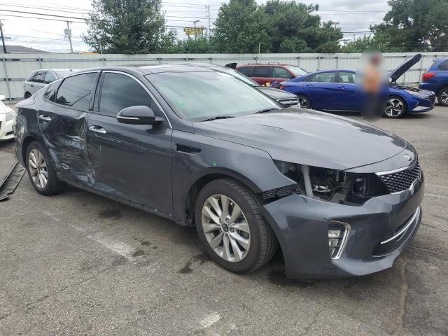 5XXGT4L38JG210185 - 2018 KIA OPTIMA LX ნაცრისფერი ფოტო 4