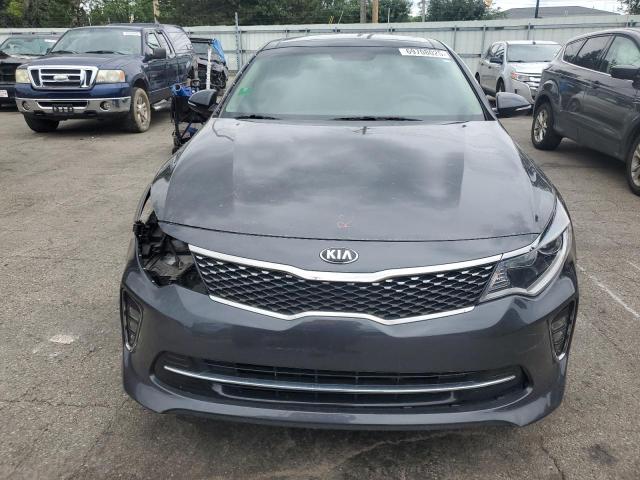 5XXGT4L38JG210185 - 2018 KIA OPTIMA LX ნაცრისფერი ფოტო 5
