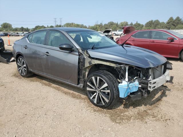 1N4BL4CW7NN369350 - 2022 NISSAN ALTIMA SR GRAY photo 4