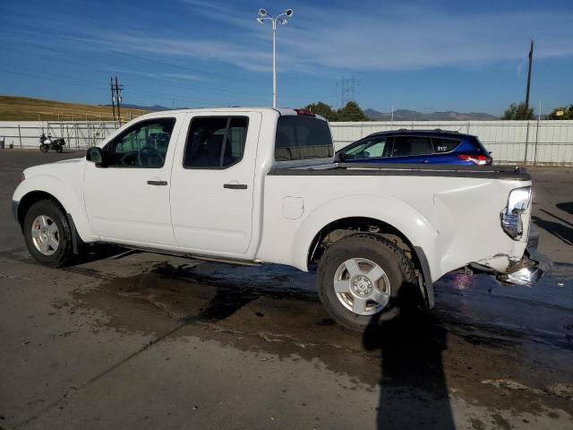 1N6AD09W18C435892 - 2008 NISSAN FRONTIER CREW CAB LE WHITE photo 2