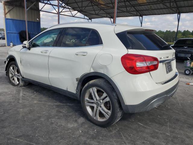 WDCTG4GB9JJ457709 - 2018 MERCEDES-BENZ GLA 250 4MATIC WHITE photo 2