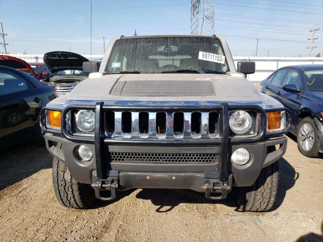 5GTDN136668100163 - 2006 HUMMER H3 BEIGE photo 5