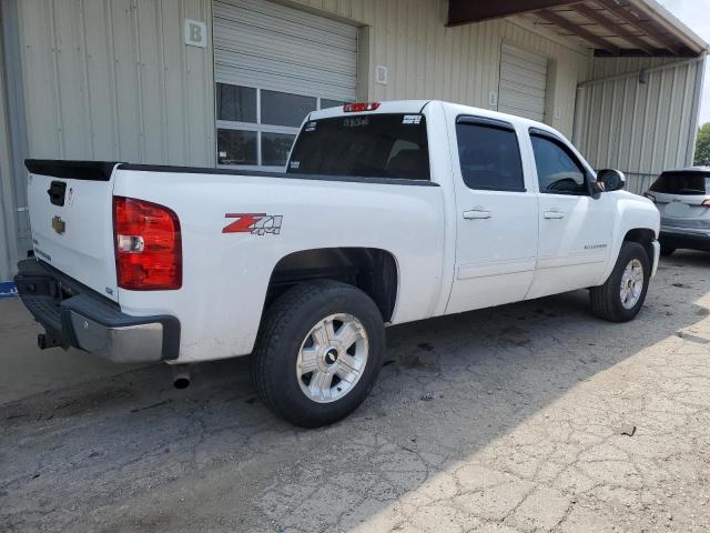 3GCPKTE36BG364483 - 2011 CHEVROLET SILVERADO K1500 LTZ WHITE photo 3