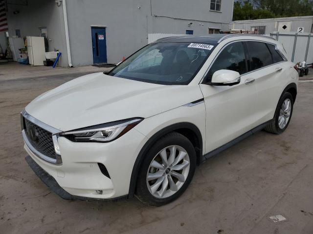 3PCAJ5M10KF126381 - 2019 INFINITI QX50 ESSENTIAL WHITE photo 1