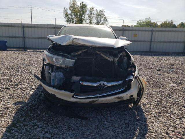 5TDKKRFH3GS502464 - 2016 TOYOTA HIGHLANDER XLE WHITE photo 5