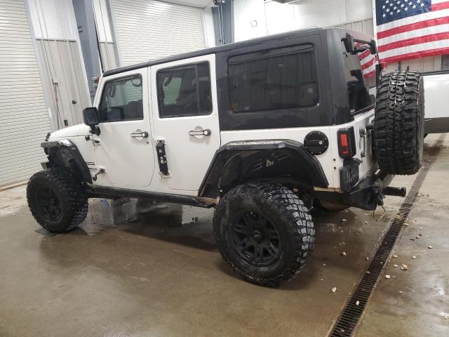 1C4BJWDG2CL111829 - 2012 JEEP WRANGLER U SPORT Weiß Foto 2