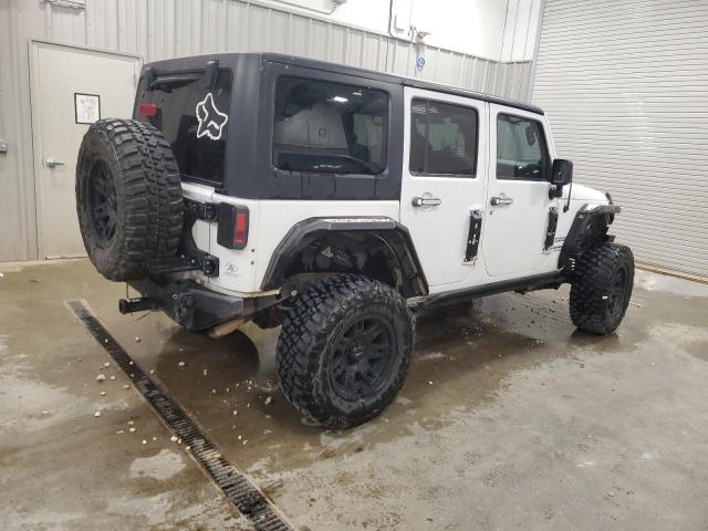 1C4BJWDG2CL111829 - 2012 JEEP WRANGLER U SPORT Weiß Foto 3