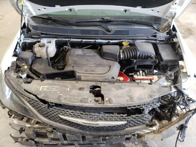 2C4RC1CG6NR103398 - 2022 CHRYSLER VOYAGER LX WHITE photo 12