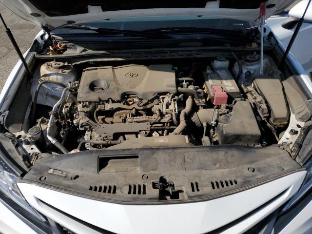 4T1B11HKXJU074890 - 2018 TOYOTA CAMRY L 白色 照片 11