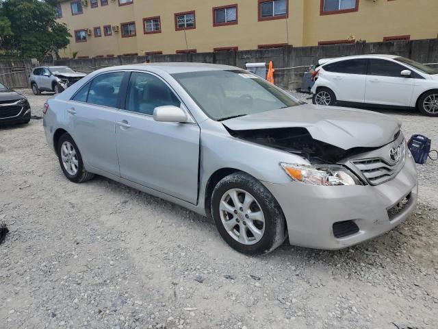 4T1BF3EK0BU601421 - 2011 TOYOTA CAMRY BASE SILVER photo 4