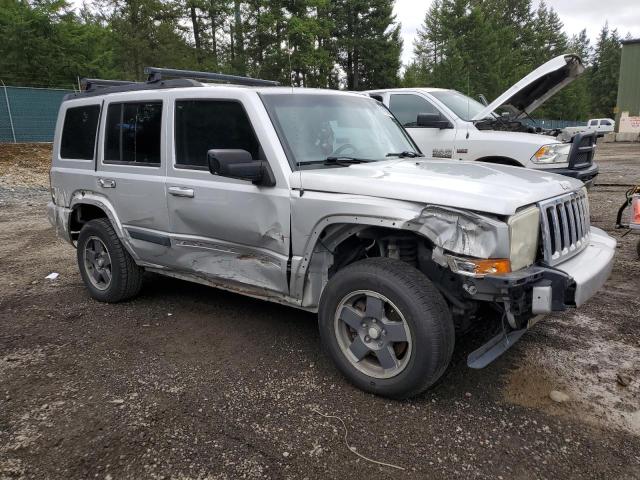 1J8HH48N78C193818 - 2008 JEEP COMMANDER SPORT Silber Foto 4