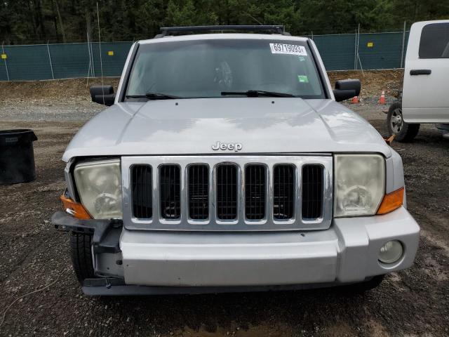 1J8HH48N78C193818 - 2008 JEEP COMMANDER SPORT Silber Foto 5