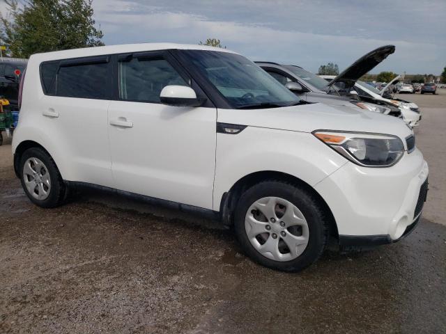 KNDJN2A23E7074030 - 2014 KIA SOUL WHITE photo 4