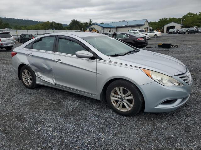 5NPEB4ACXDH688887 - 2013 HYUNDAI SONATA GLS SILVER photo 4