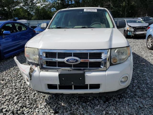 1FMCU9DG4AKC58732 - 2010 FORD ESCAPE XLT WHITE photo 5