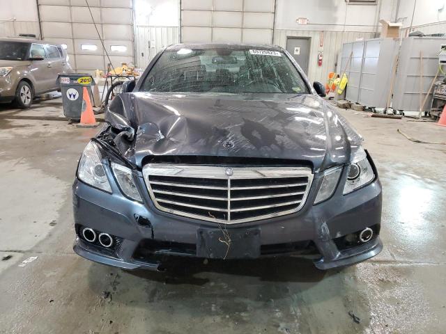 WDDHF8HB3AA112752 - 2010 MERCEDES-BENZ E 350 4MATIC GRAY photo 5