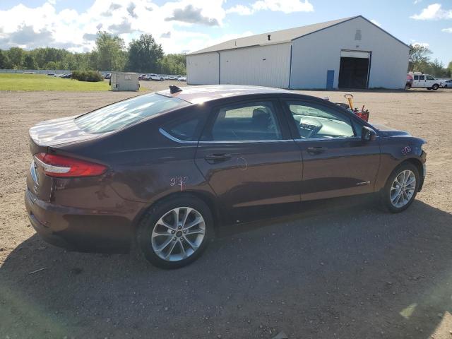 3FA6P0LUXKR165700 - 2019 FORD FUSION SE 栗色 照片 3