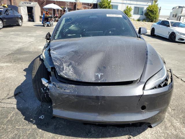 5YJ3E1EA9SF048526 - 2025 TESLA MODEL 3 灰色 照片 5