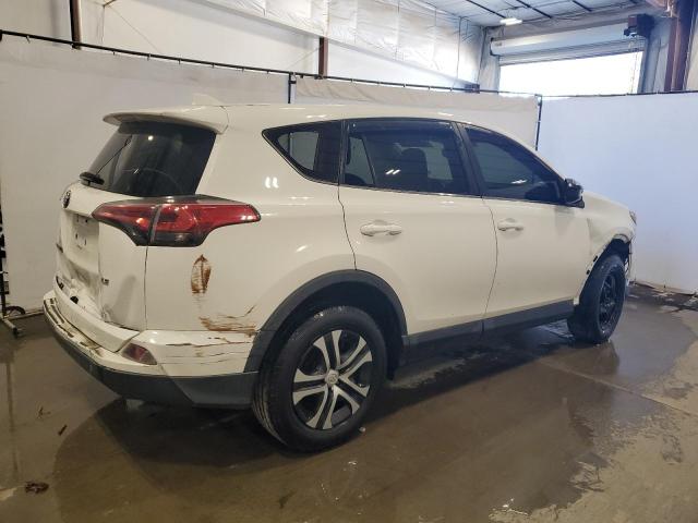 2T3ZFREV5JW437729 - 2018 TOYOTA RAV4 LE WHITE photo 3