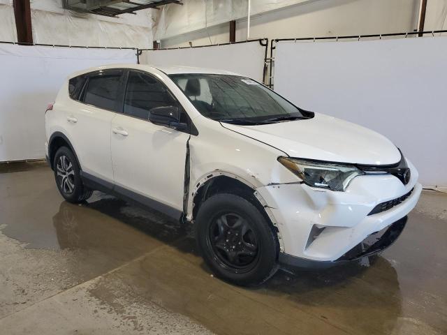 2T3ZFREV5JW437729 - 2018 TOYOTA RAV4 LE WHITE photo 4