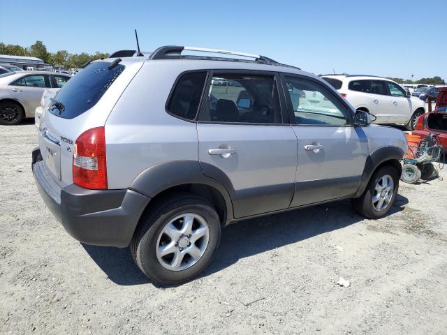 KM8JN12D45U042095 - 2005 HYUNDAI TUCSON GLS SILVER photo 3