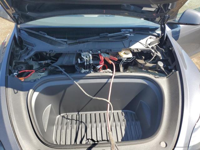 7SAYGDEE6RA217237 - 2024 TESLA MODEL Y 灰色 照片 11