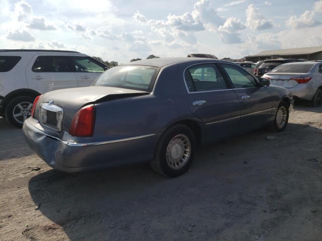 1LNHM81W4YY787195 - 2000 LINCOLN TOWN CAR EXECUTIVE BLUE photo 3