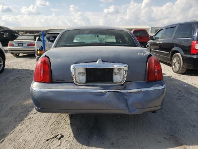 1LNHM81W4YY787195 - 2000 LINCOLN TOWN CAR EXECUTIVE BLUE photo 6
