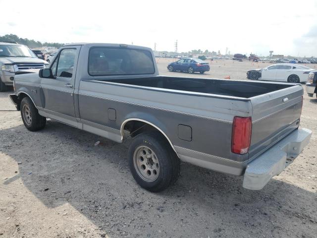 2FTDF15Y8PCA96161 - 1993 FORD F150 GRAY photo 2