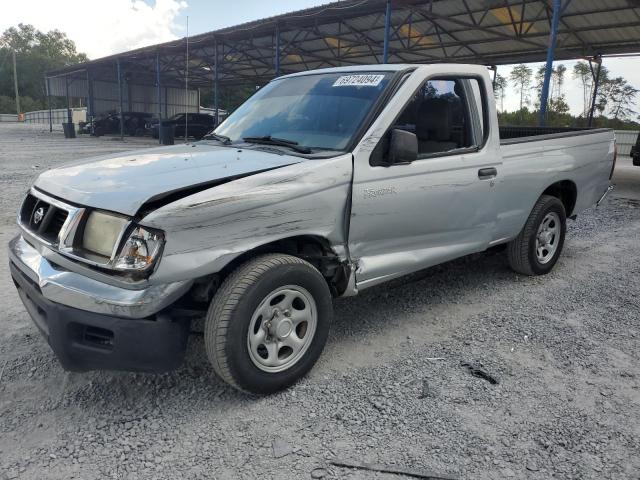 2000 NISSAN FRONTIER XE, 