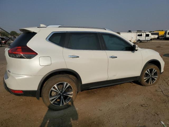 JN8AT2MV9KW382420 - 2019 NISSAN ROGUE S WHITE photo 3