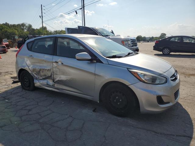 KMHCT5AE3HU325964 - 2017 HYUNDAI ACCENT SE Gümüş foto 4