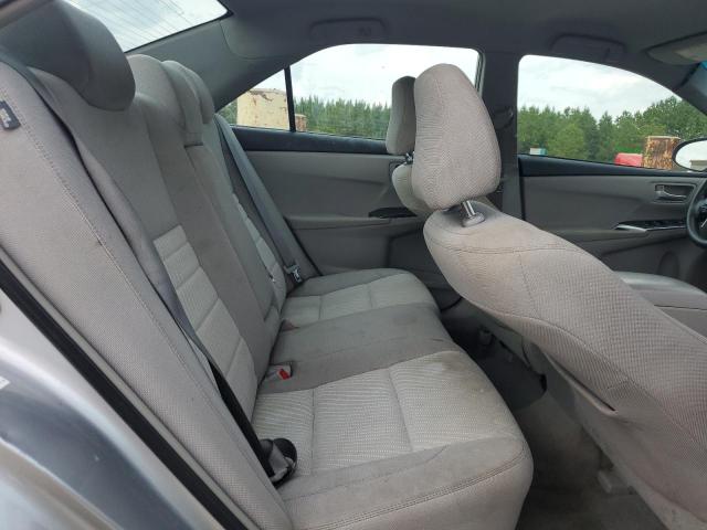 4T1BF1FK4FU058616 - 2015 TOYOTA CAMRY LE SILVER photo 10