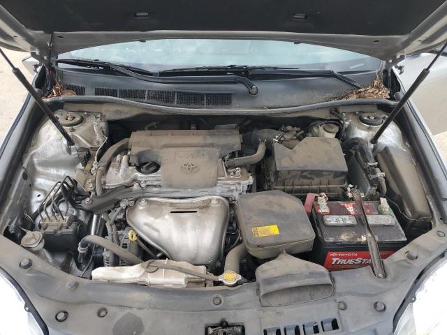 4T1BF1FK4FU058616 - 2015 TOYOTA CAMRY LE SILVER photo 11