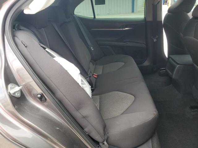 4T1C11AK2NU055030 - 2022 TOYOTA CAMRY LE ნაცრისფერი ფოტო 10